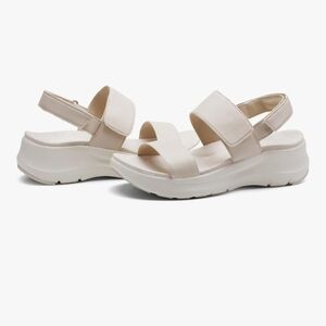 Rockport Qwera Ivory Platform Sandals with Adjustable Straps